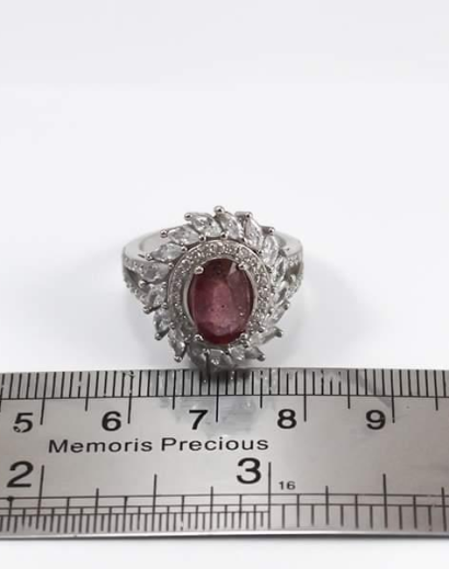 Women’s silver-cut red ruby diamond ring with beam design